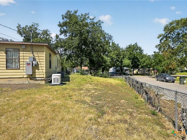 120 Collins Avenue , Killeen, TX 76541