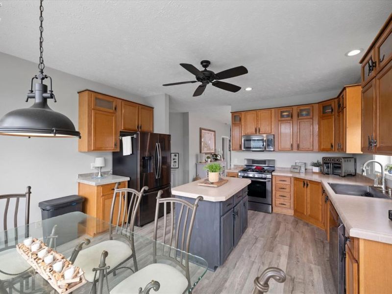 4804 Johnson Avenue, Port Clinton, OH 43452 Photo 11