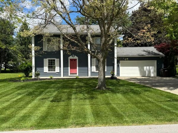 25 Cherry Avenue, Tiffin, OH 44883