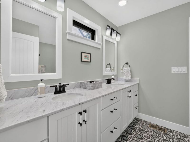 5415 Walls Channel Drive, Port Clinton, OH 43452 Photo 31