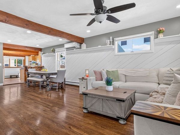 25 Warren Street, Unit 25, Stoneham, MA 02180