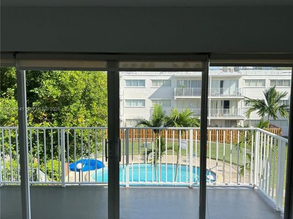 7713 SW 88th St , Unit A315, Miami, FL 33143