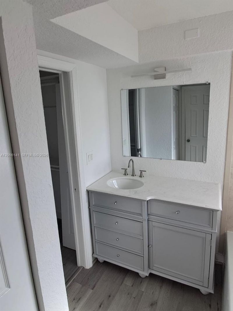 7713 SW 88th St , Unit A315, Miami, FL 33143 Photo