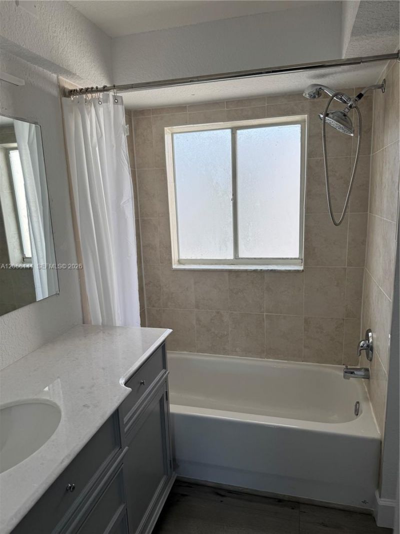 7713 SW 88th St , Unit A315, Miami, FL 33143 Photo