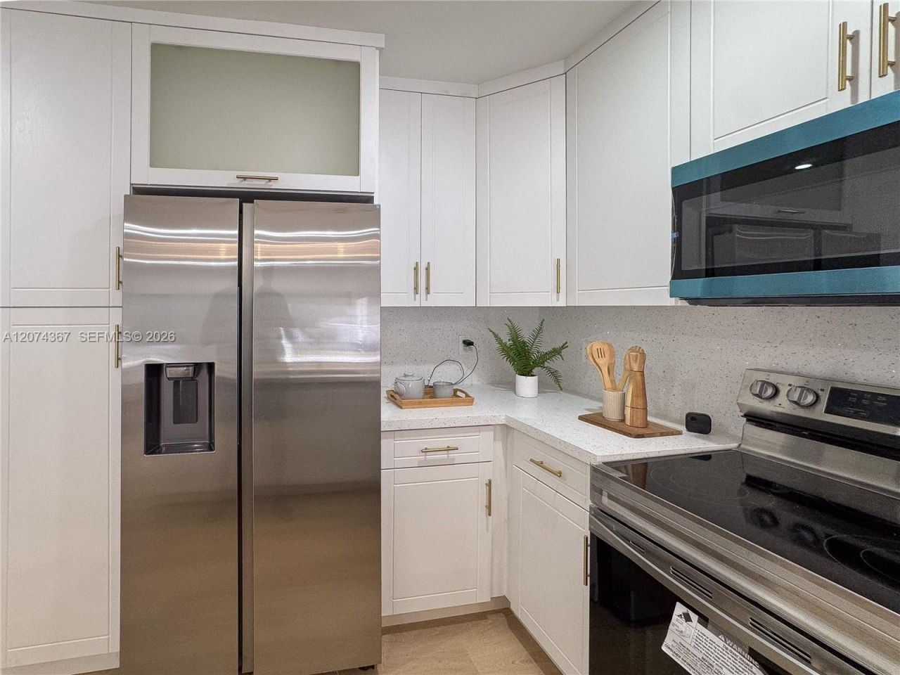1300 NW 42nd St , Miami, FL 33142 Photo