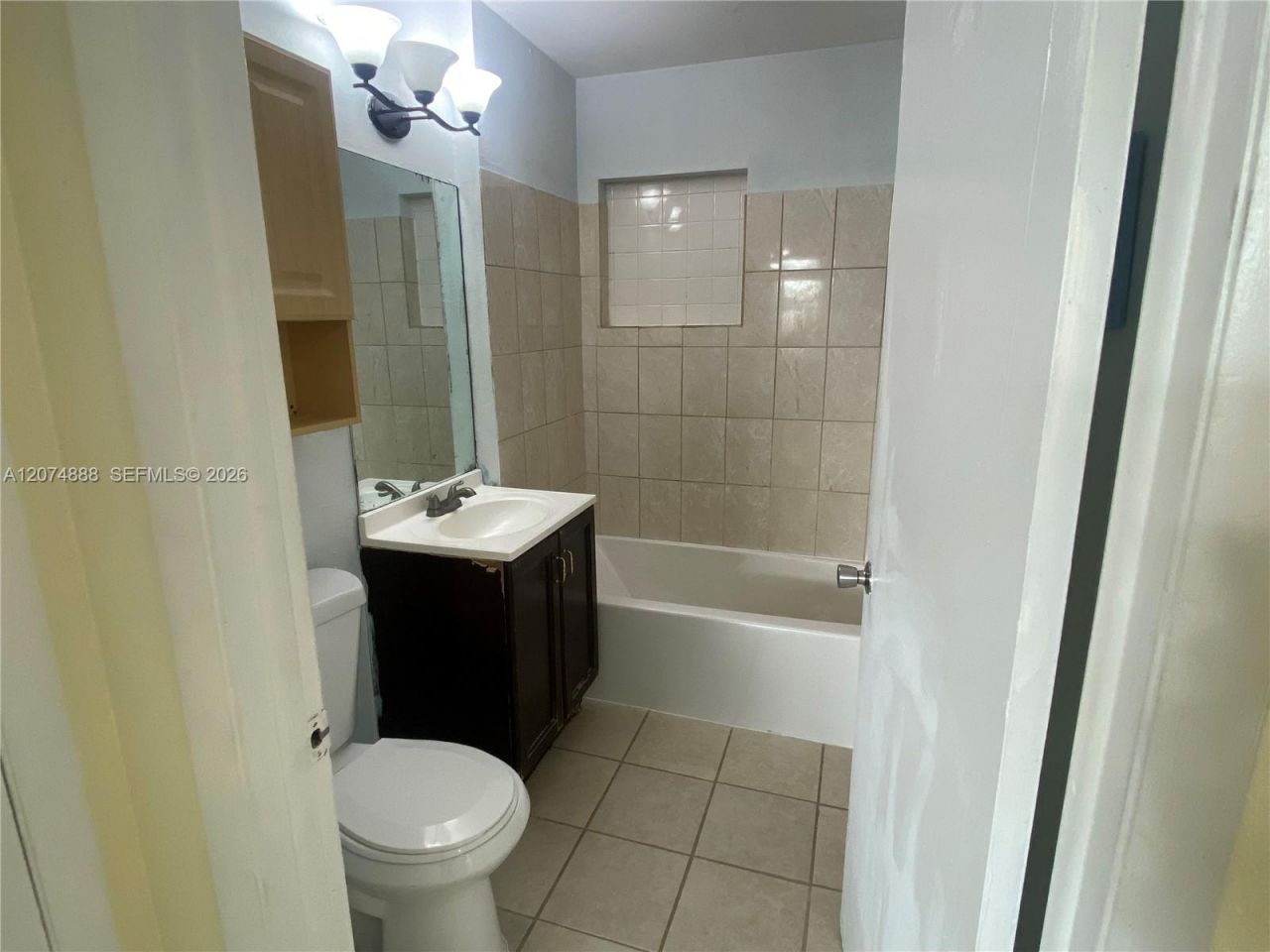 1111 N Vineyard St , Unit -, Lehigh Acres, FL 33936 Photo