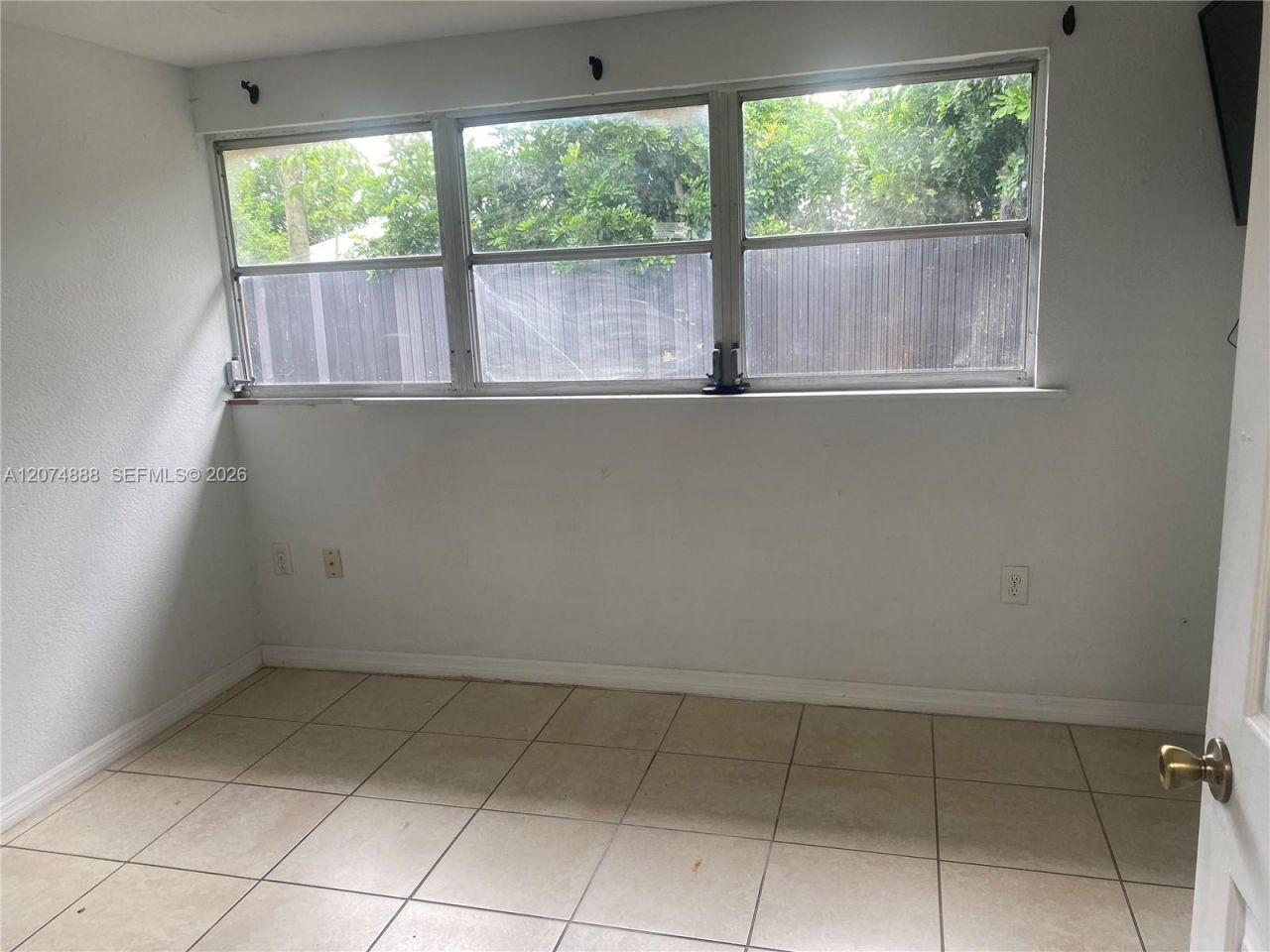 1111 N Vineyard St , Unit -, Lehigh Acres, FL 33936 Photo