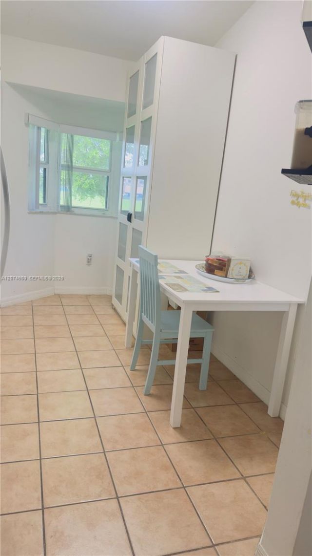 990 NE 33rd Ter, Unit 202, Homestead, FL 33033 Photo