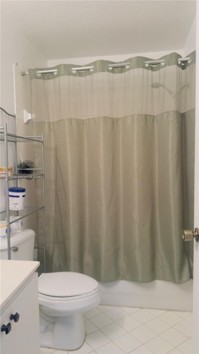 990 NE 33rd Ter, Unit 202, Homestead, FL 33033 Photo