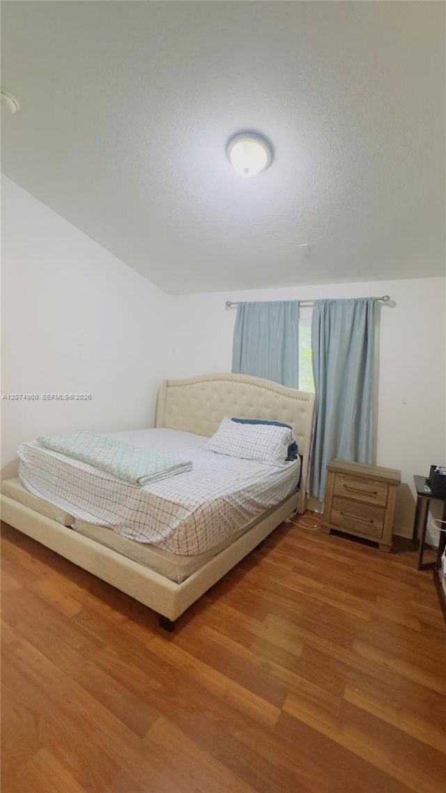 990 NE 33rd Ter, Unit 202, Homestead, FL 33033 Photo