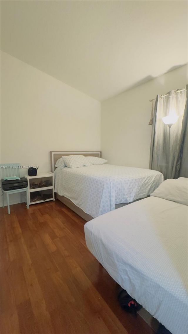 990 NE 33rd Ter, Unit 202, Homestead, FL 33033 Photo