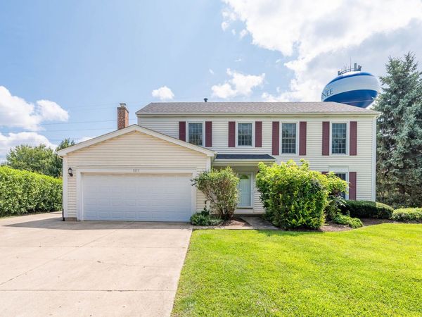1853 Gatewood Drive , Gurnee, IL 60031