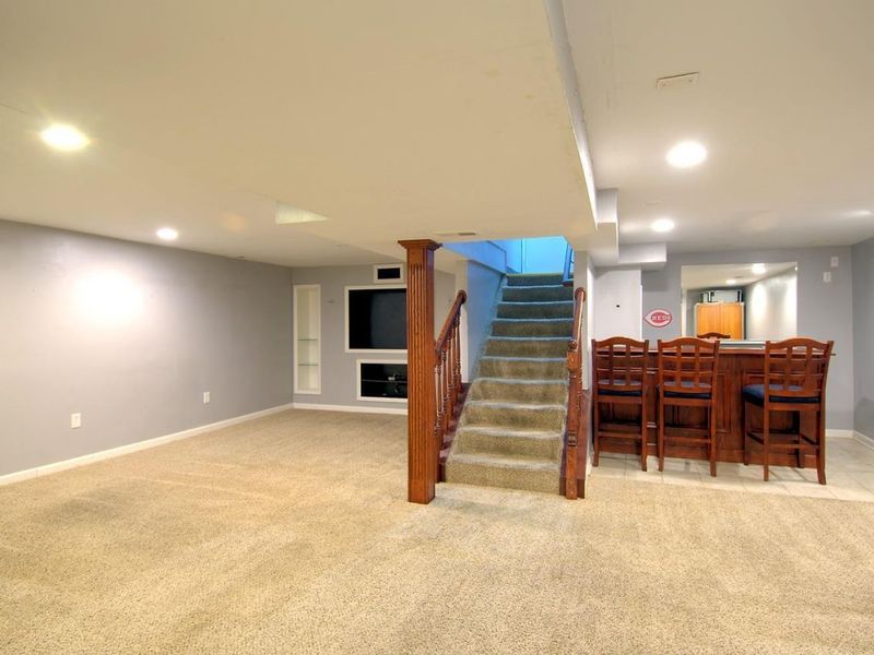 690 Doris Jane Avenue, Fairfield, OH 45014 Photo 2