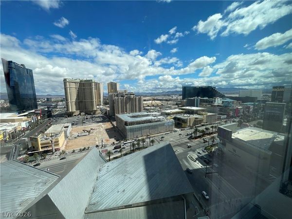 3722 Las Vegas Boulevard , Unit 1605, Las Vegas, NV 89158