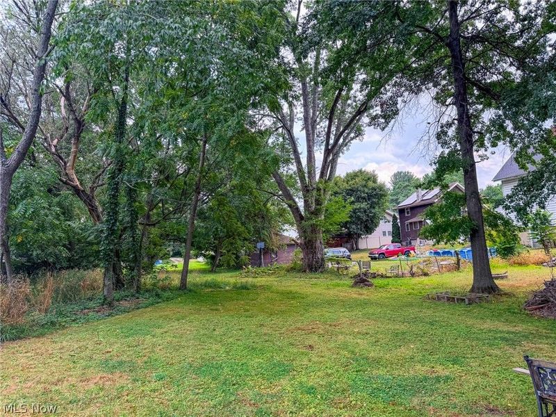 Johnson Street SE, Massillon, OH 44646 Photo 4