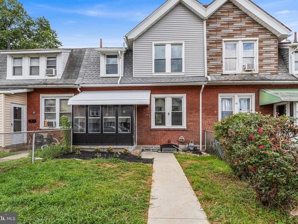 9 MAPLE STREET, MARCUS HOOK, PA 19061