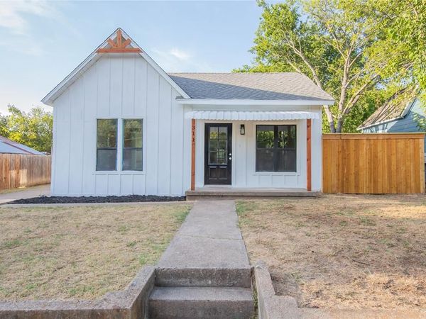 311 Throckmorton, Weatherford, TX 76086