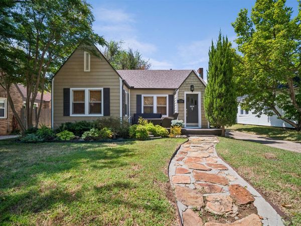 1524 S Atlanta Avenue , Tulsa, OK 74104