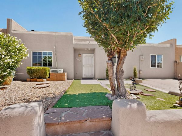 1463 Acequia Borrada , Santa Fe, NM 87507
