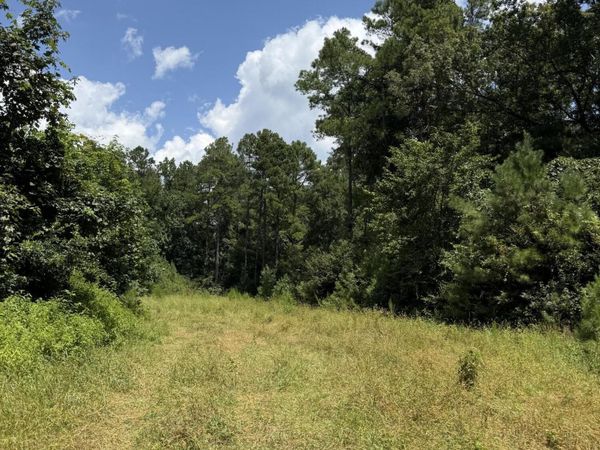 McKnight Road, Ackerman, MS 39735