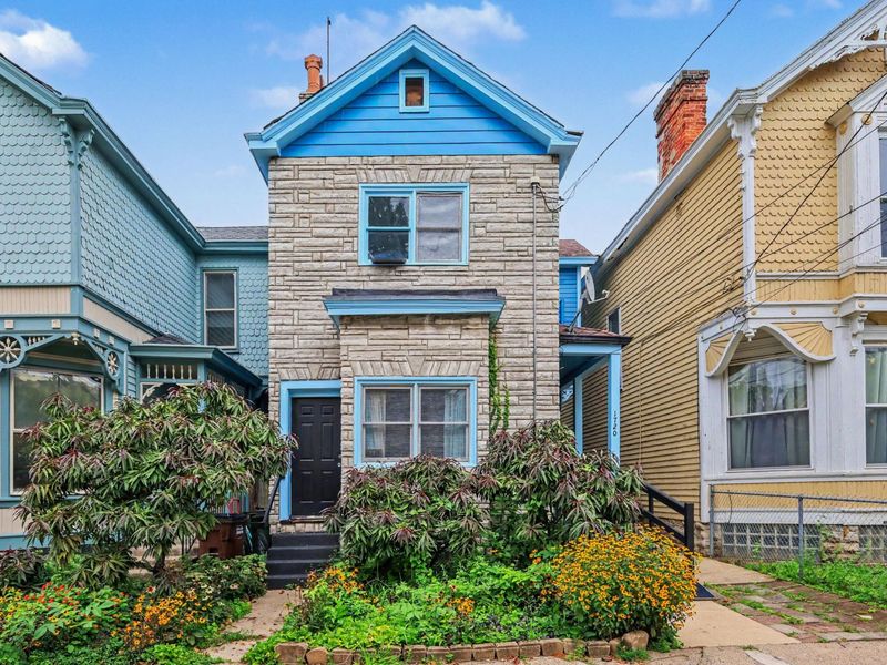 1720 Greenup Street, Covington, KY 41011 Photo 2