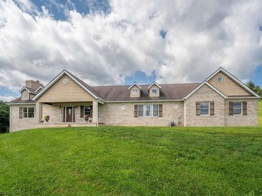 81 Homestead Lane, Bruceton Mills, WV 26525
