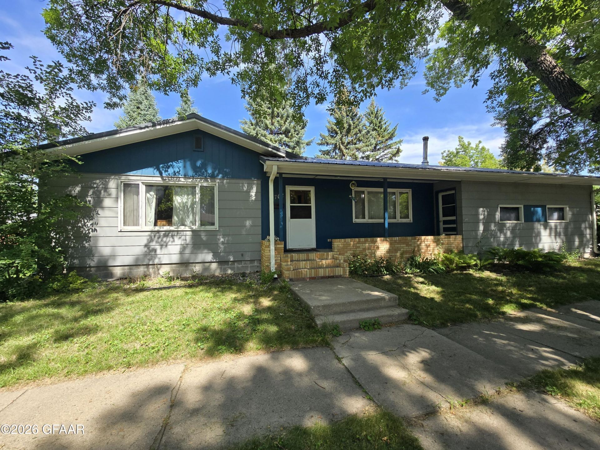 1702 20TH Avenue S primary photo