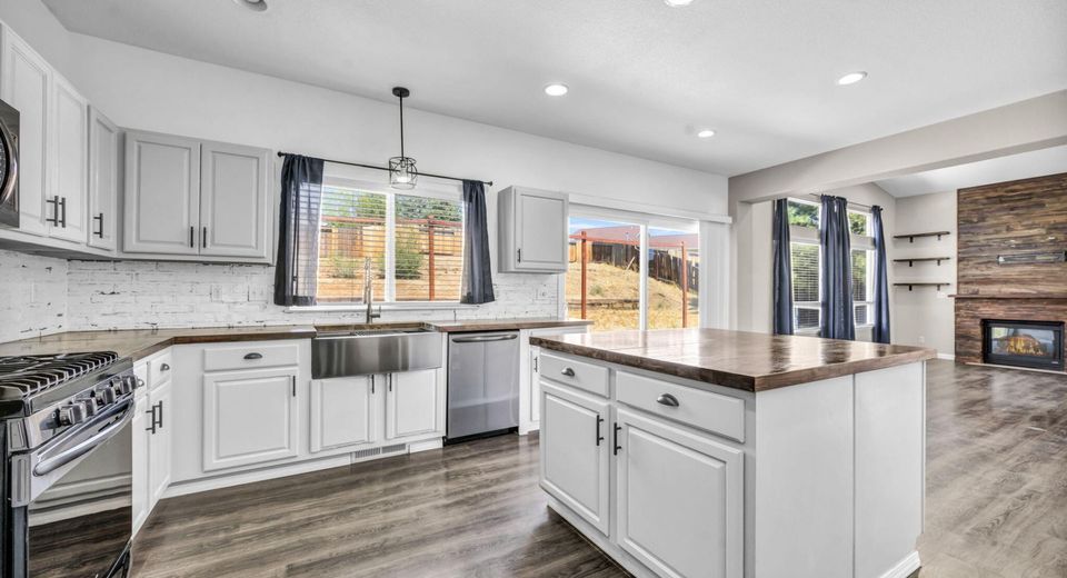 21105 Mount Evans Drive, Reno, NV 89508 Photo