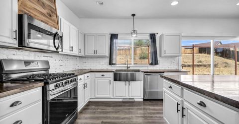 21105 Mount Evans Drive, Reno, NV 89508 Photo