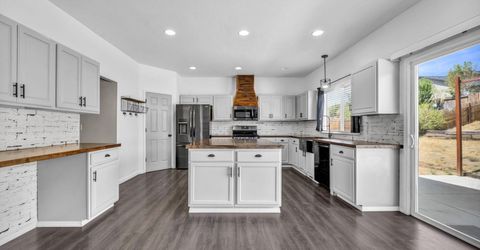 21105 Mount Evans Drive, Reno, NV 89508 Photo