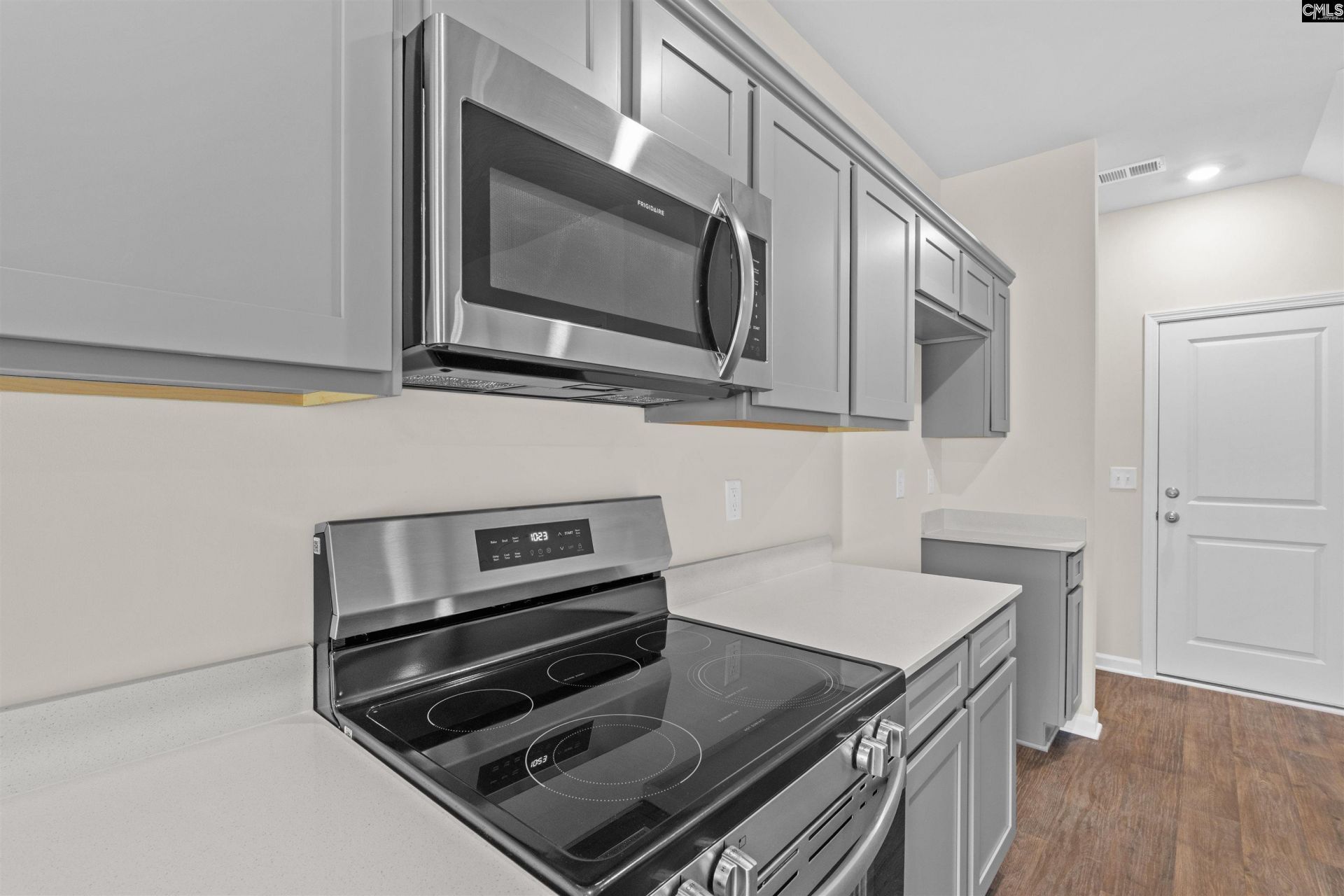 277 South Lake Court  Photo 8