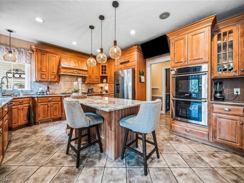 10704 Majesty Lane, Concord Township, OH 44077 Photo 7