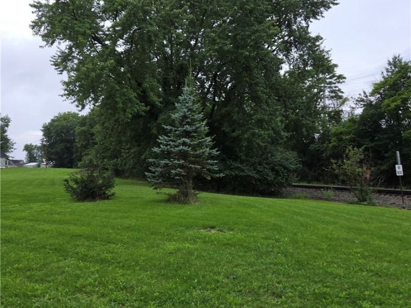 357 N 6th Street, Coshocton, OH 43812 Photo 4