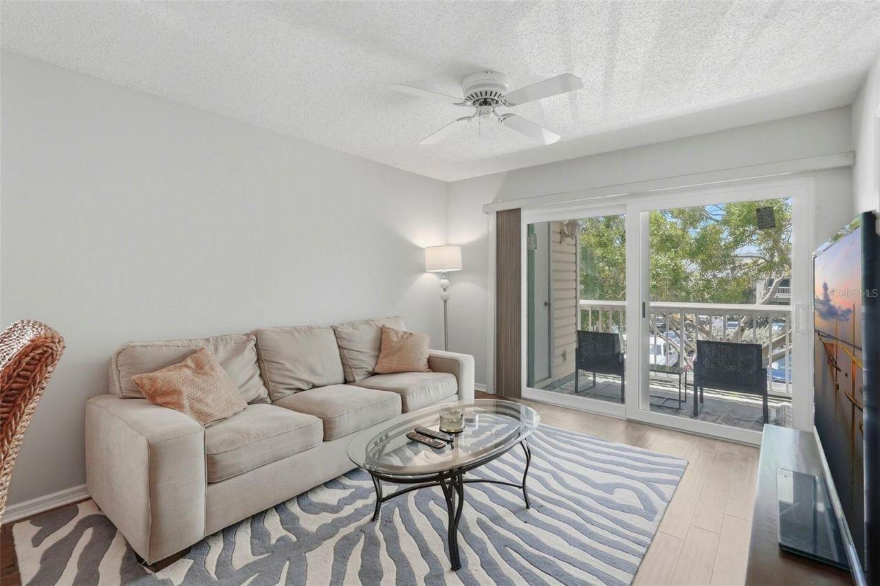 6817 Stones Throw Circle N, Unit 17208, Saint Petersburg, FL 33710 Photo
