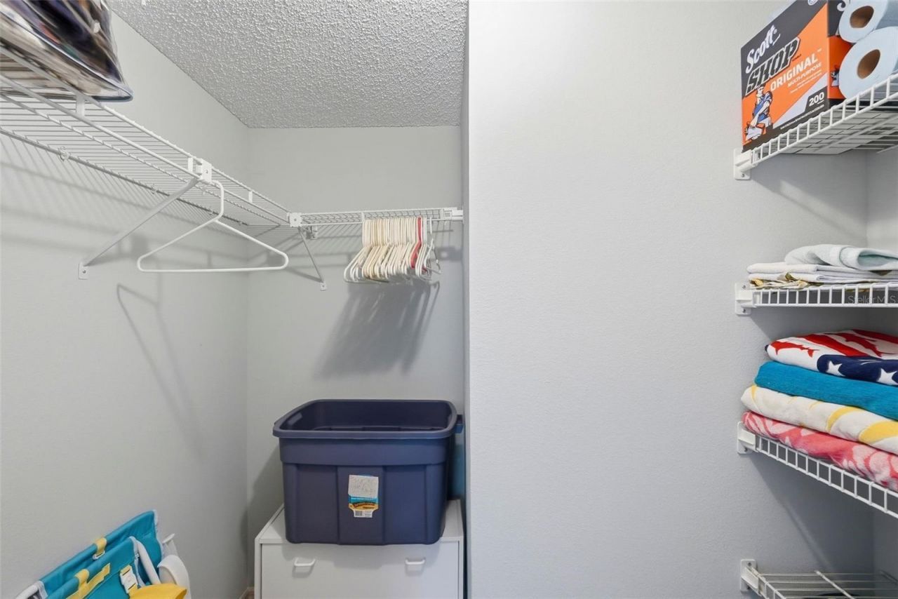 6817 Stones Throw Circle N, Unit 17208, Saint Petersburg, FL 33710 Photo