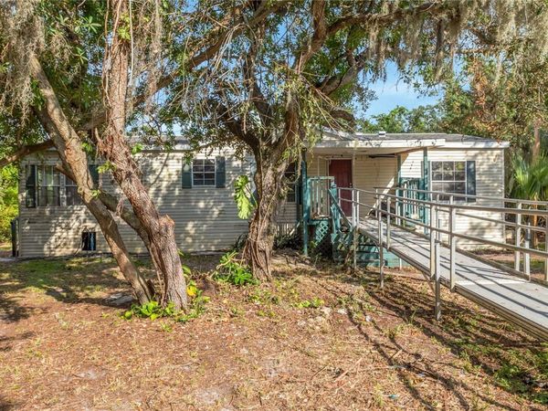11620 E BAY ROAD , GIBSONTON, FL 33534