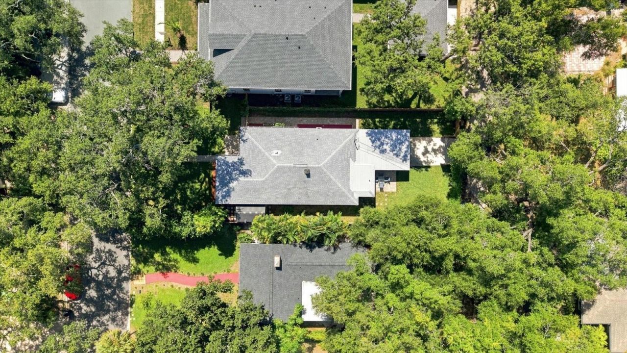 135 24th Avenue Se, Saint Petersburg, FL 33705 Photo