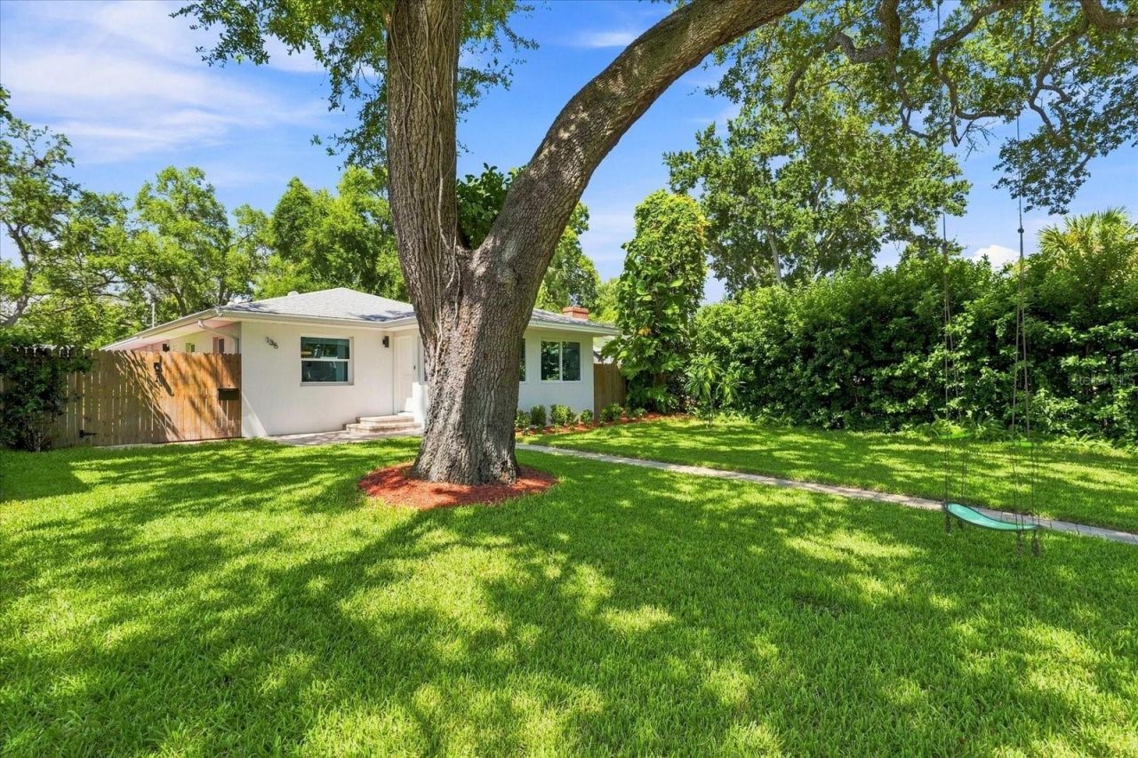 135 24th Avenue Se, Saint Petersburg, FL 33705 Photo