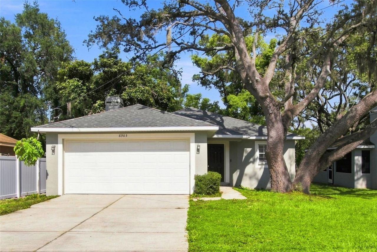 8903 N Willow Avenue, Tampa, FL 33604 Main Photo