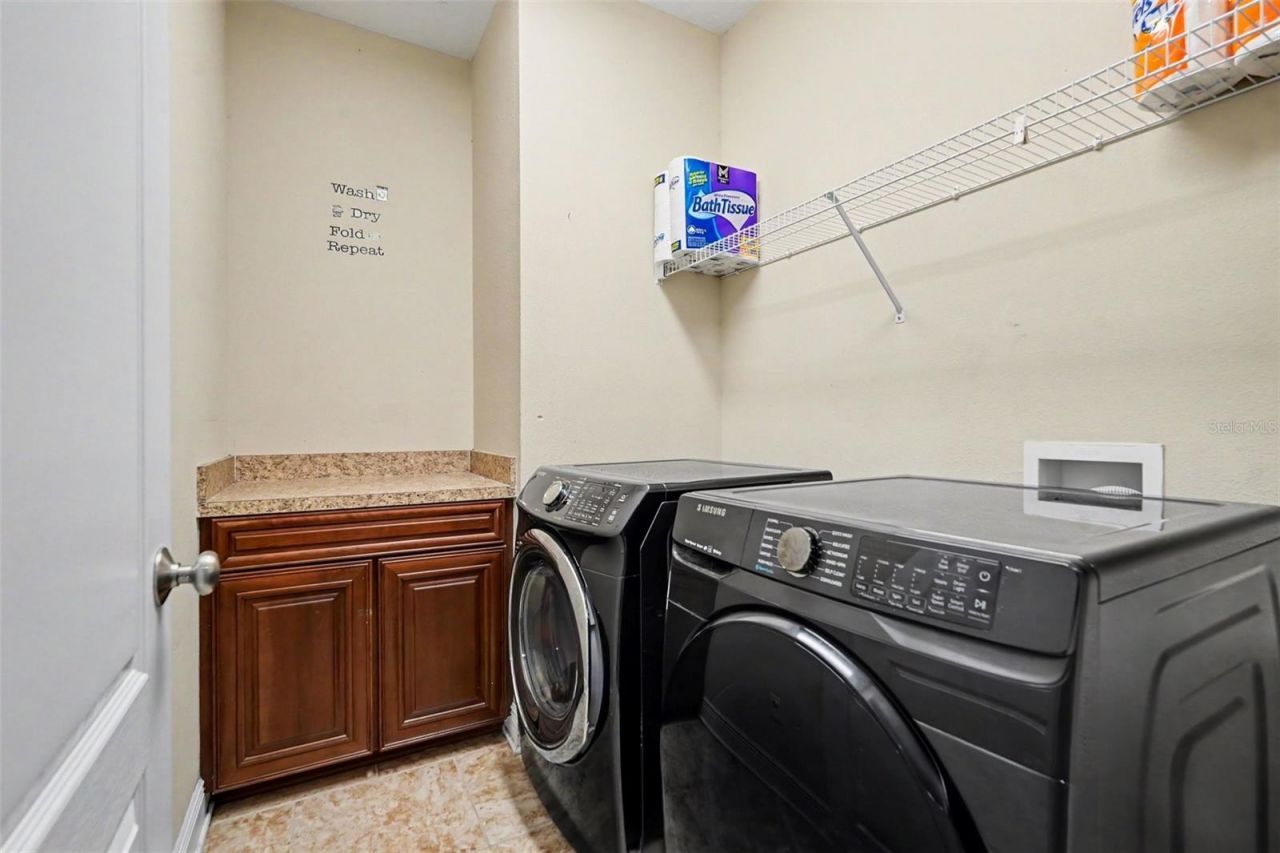 2605 Red Fern Drive, Dover, FL 33527 Photo