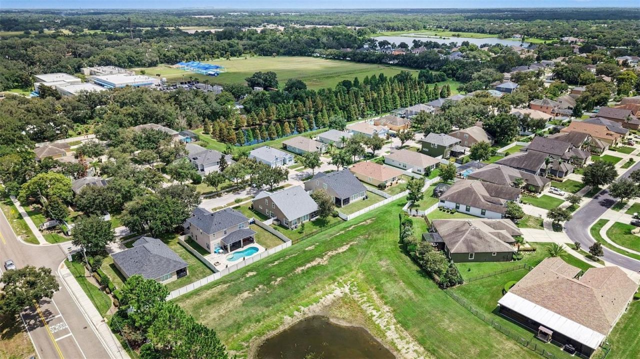 2605 Red Fern Drive, Dover, FL 33527 Photo