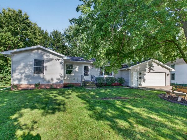 618 1st Street N, Waterville, MN 56096