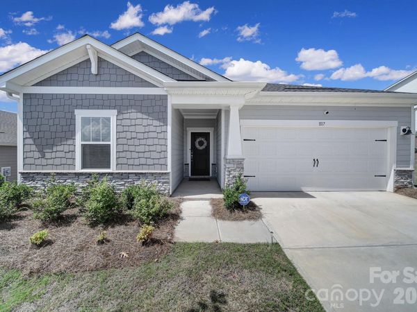 1117 Alicante Avenue, Charlotte, NC 28214