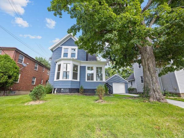 6832 Kenton Avenue, Silverton, OH 45236