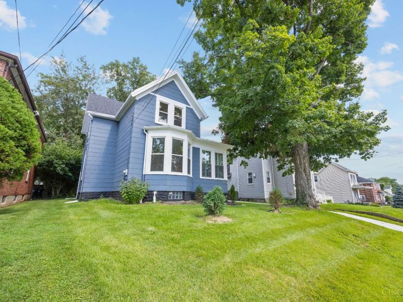 6832 Kenton Avenue, Silverton, OH 45236 Photo 2