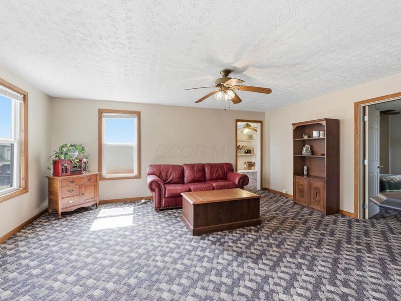 155 N Main Street, London, OH 43140 Photo 8