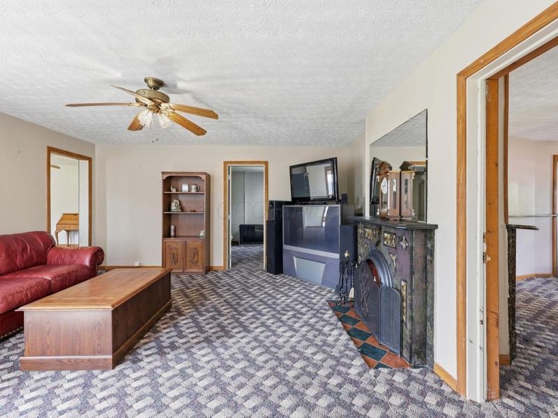 155 N Main Street, London, OH 43140 Photo 9