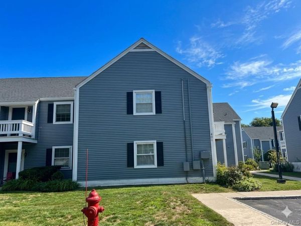 401 Commons Way , Unit D, Fishkill, NY 12524