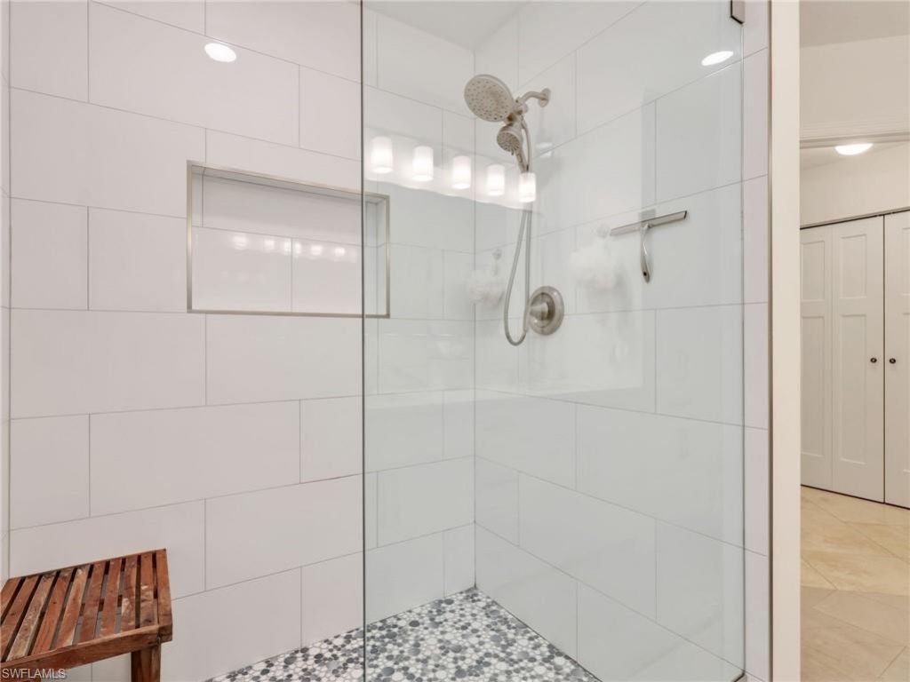 2535 Aspen Creek Ln , Unit 201, Naples, FL 34119 Photo