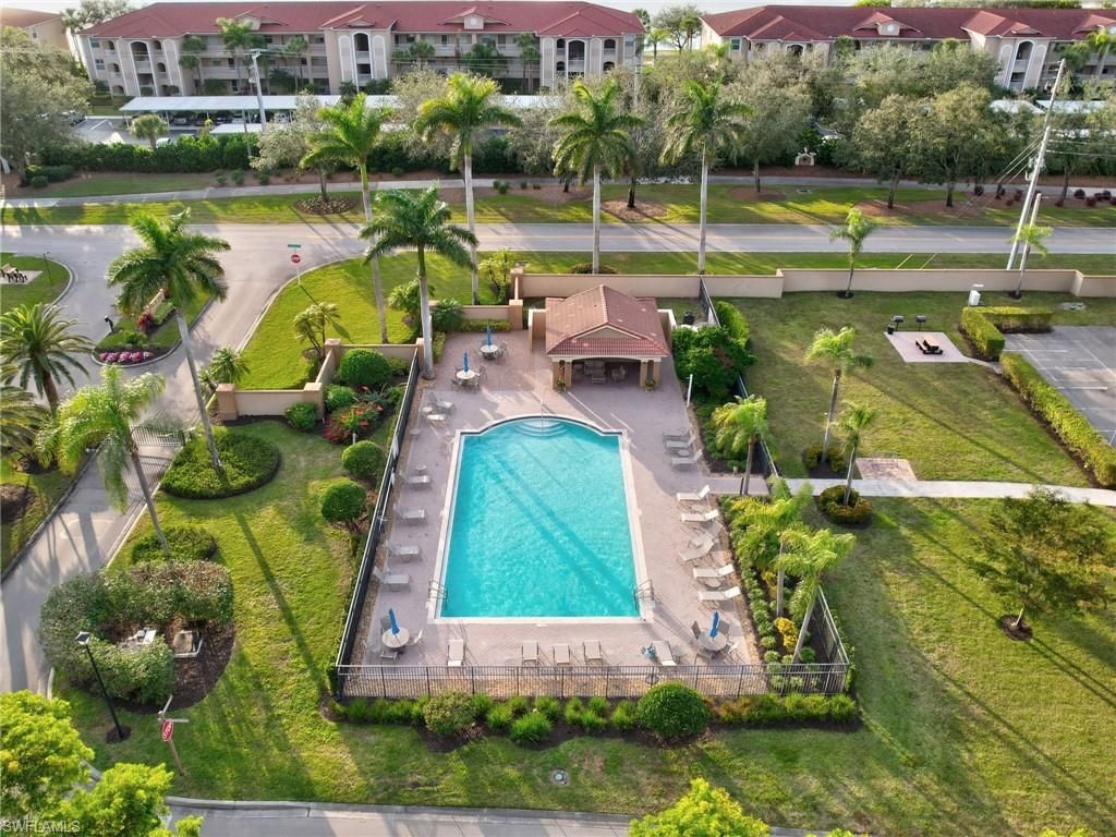 2535 Aspen Creek Ln , Unit 201, Naples, FL 34119 Photo